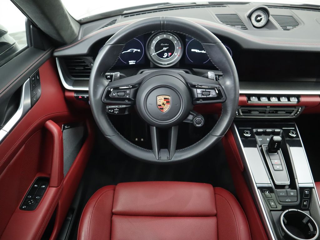 2022 Porsche 911 Turbo 10