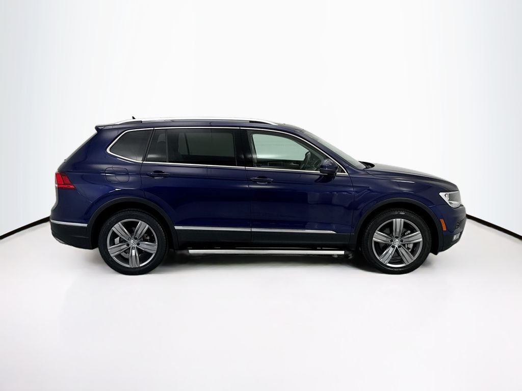 Thumbnail: 2021 Volkswagen Tiguan - 4