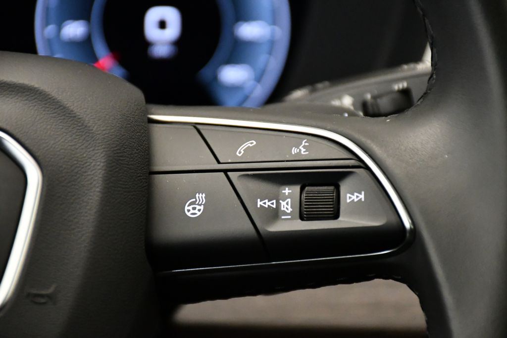 Thumbnail: 2024 Audi Q5 - 24