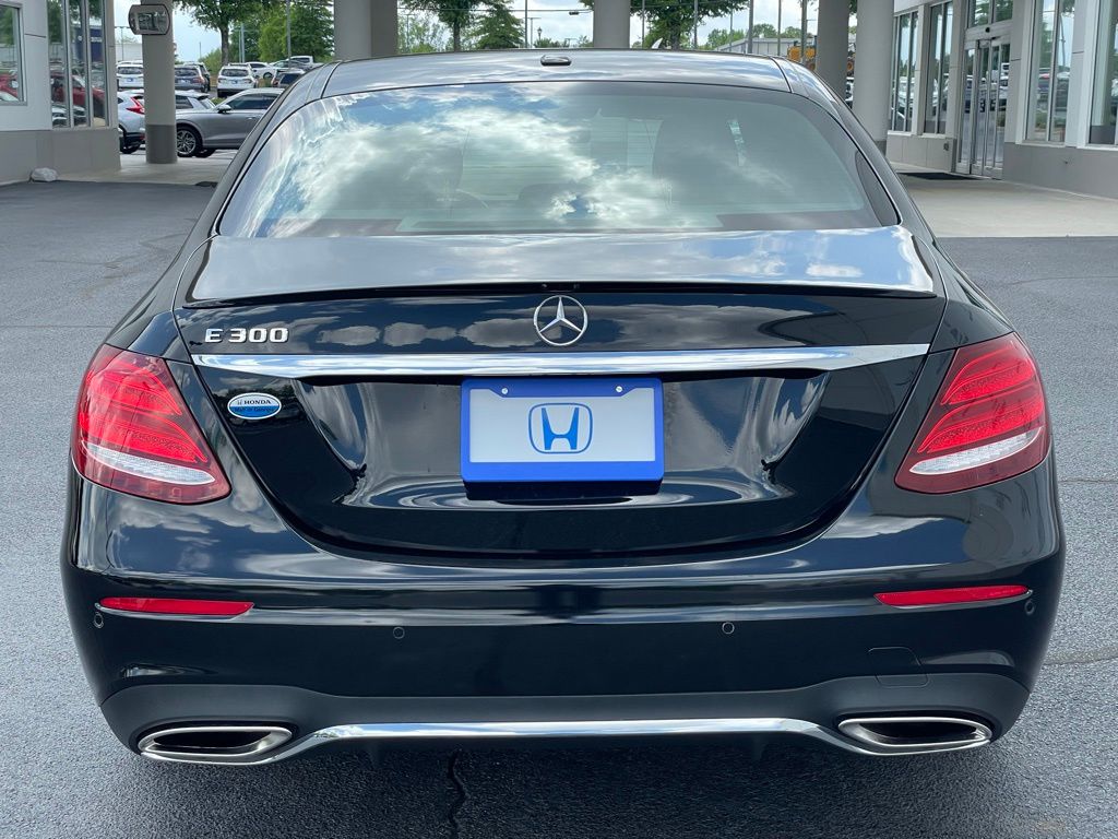 2019 Mercedes-Benz E-Class E 300 4