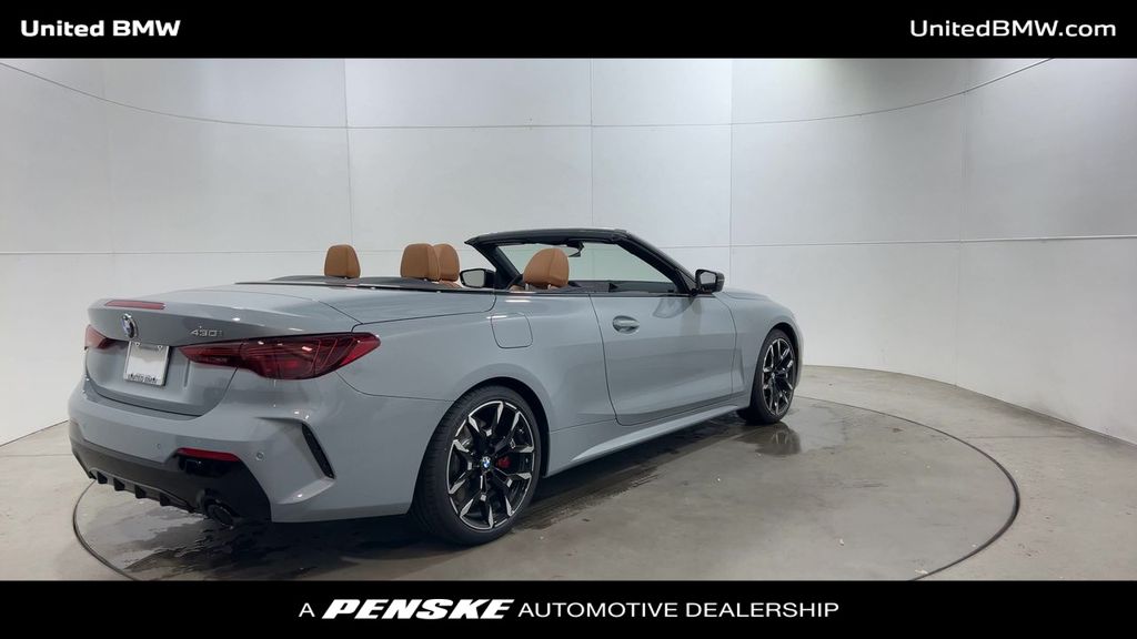 Thumbnail: 2026 BMW 4 Series - 8