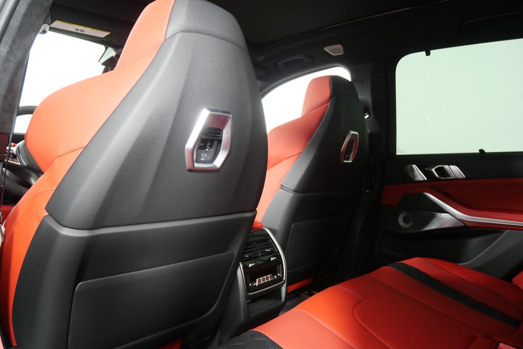 Thumbnail: 2026 BMW X5 - 18