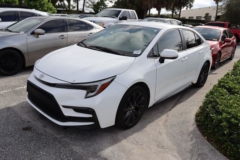 Thumbnail: 2024 Toyota Corolla - 1