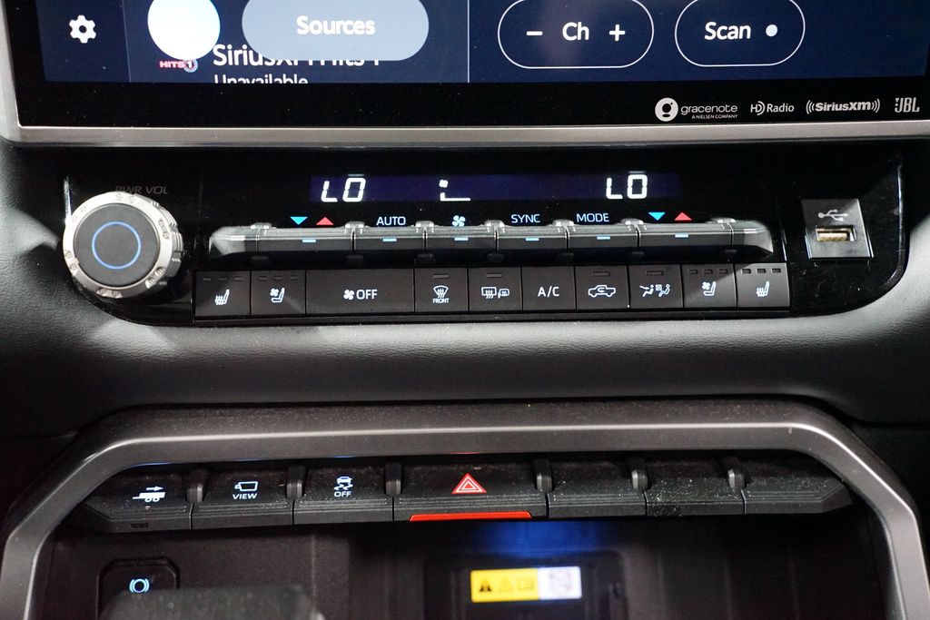 Thumbnail: 2023 Toyota Tundra - 22