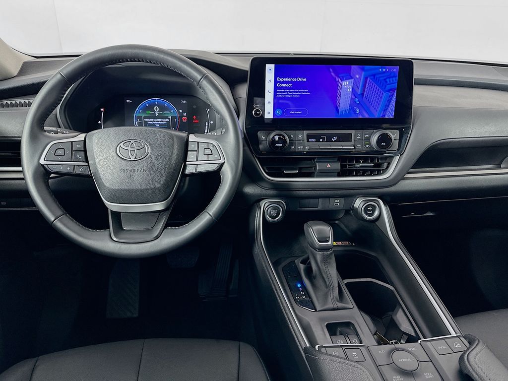 Thumbnail: 2025 Toyota Grand Highlander - 22
