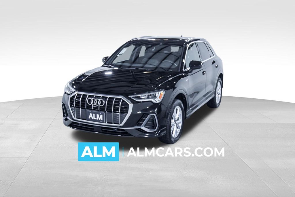 2025 Audi Q3 45 TFSI S Line Premium quattro's photo