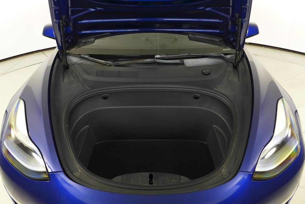 Thumbnail: 2022 Tesla Model 3 - 6