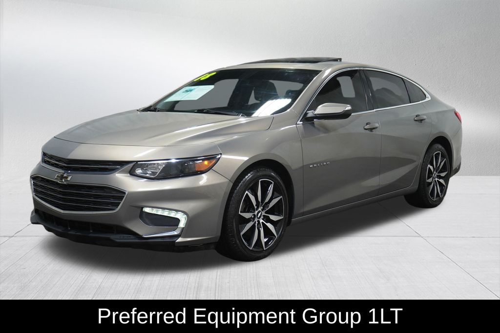 Used 2018 Chevrolet Malibu 1LT with VIN 1G1ZD5ST0JF120971 for sale in Youngstown, OH