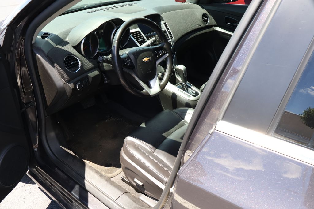 Thumbnail: 2015 Chevrolet Cruze - 7