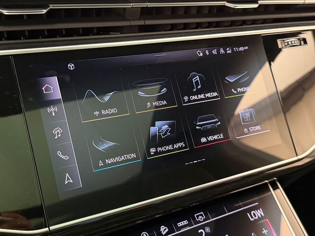 Thumbnail: 2025 Audi Q7 - 30