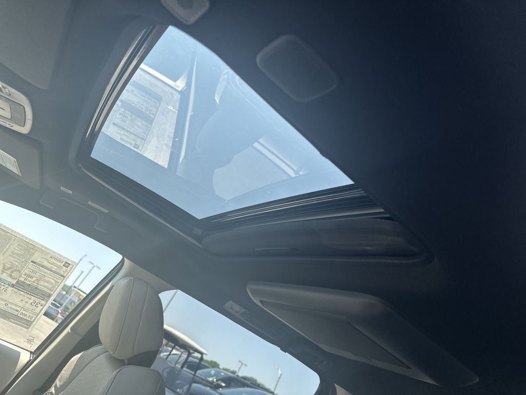 New 2026 Toyota Sienna Van