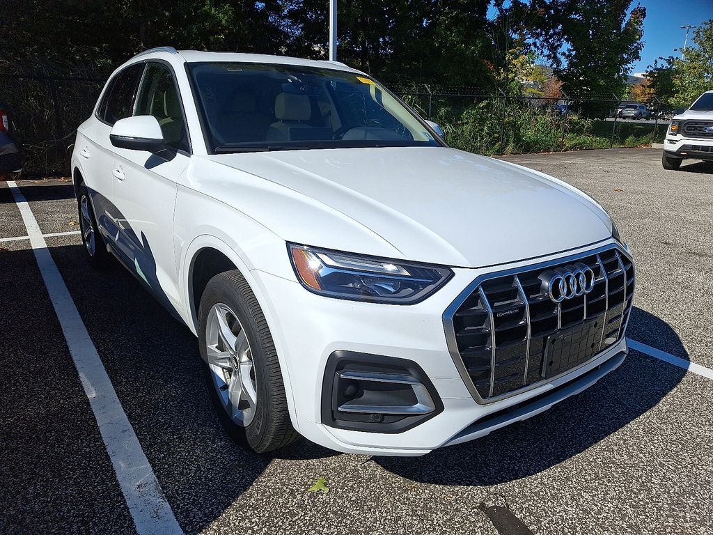 Thumbnail: 2021 Audi Q5 - 3