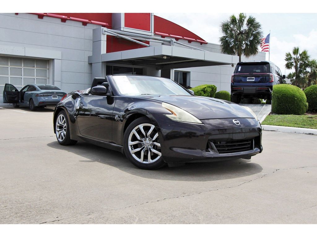 2010 Nissan 370Z Touring - 0