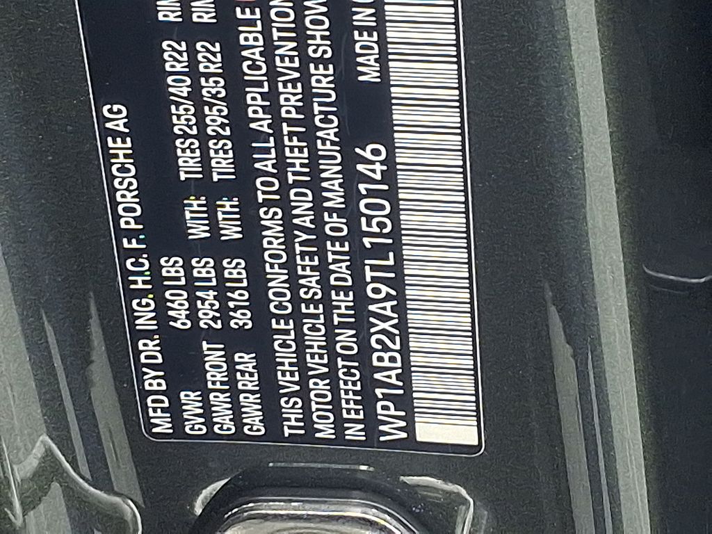 Thumbnail: 2026 Porsche Macan - 25