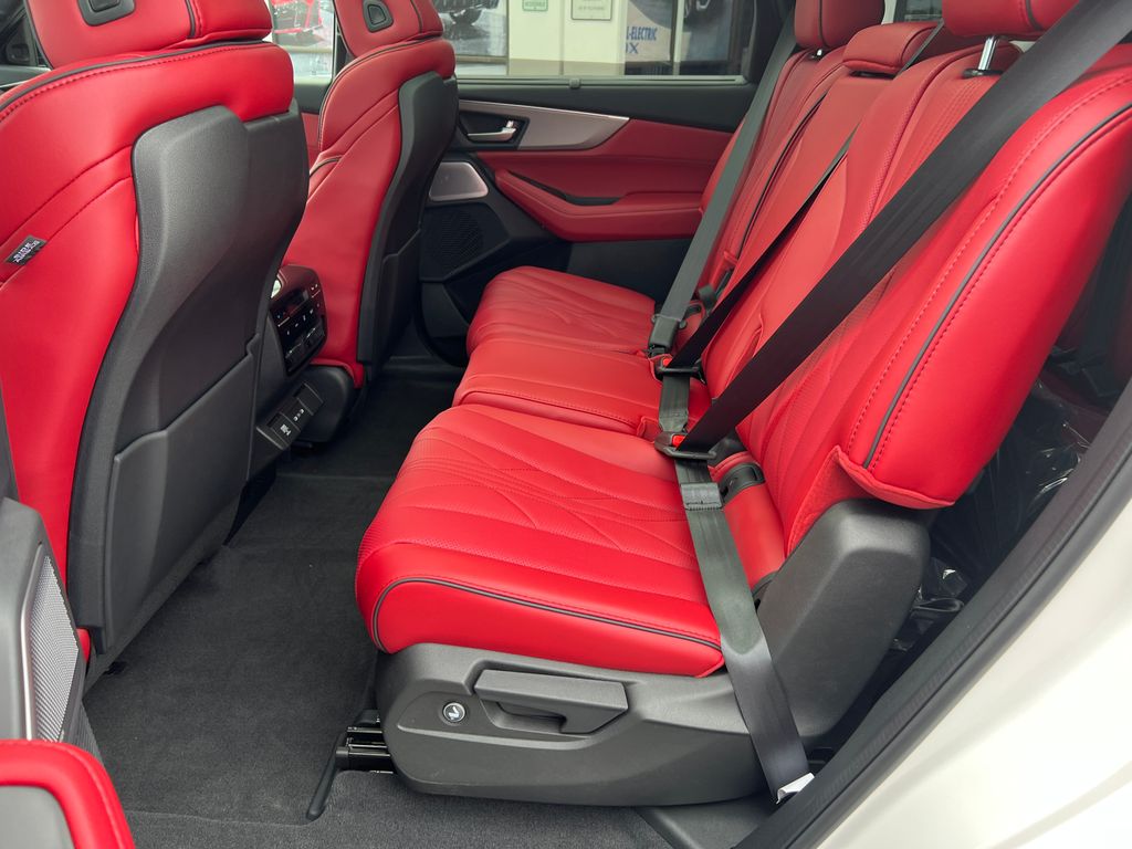 Thumbnail: 2026 Acura MDX - 29