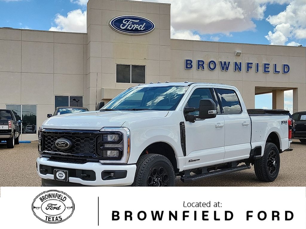 Oxford White 2026 Ford F-250 Super Duty Pickup Truck Four-Wheel Drive Automatic