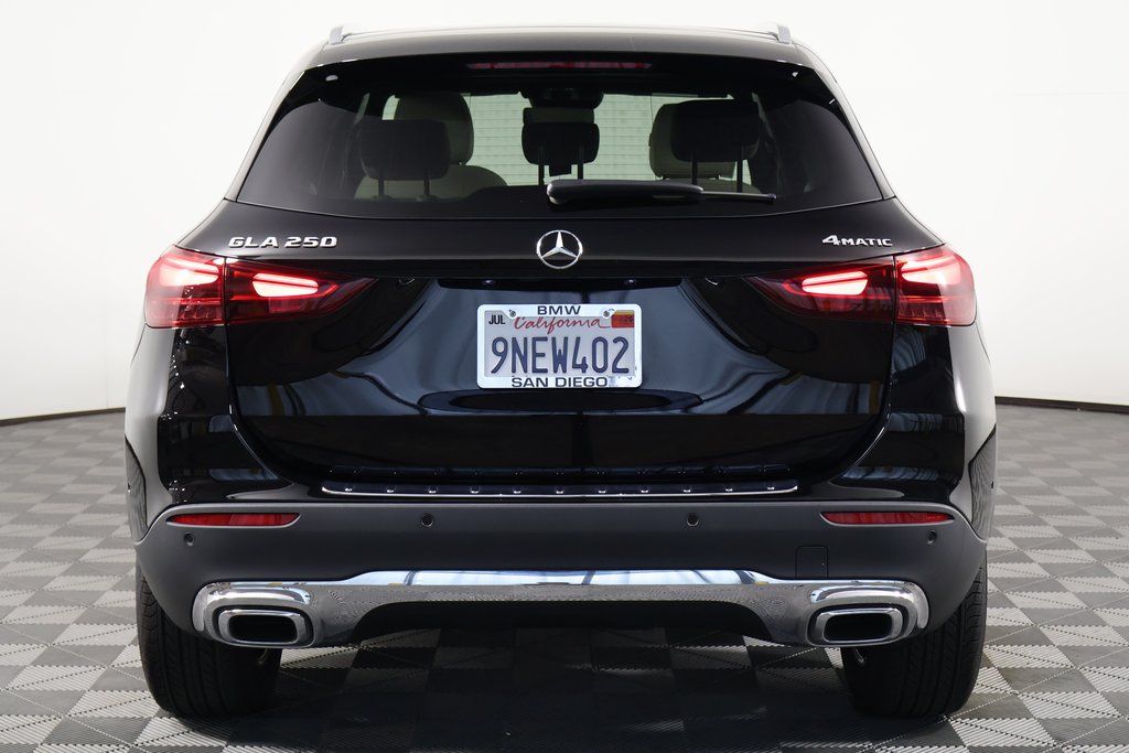 Thumbnail: 2025 Mercedes-Benz GLA - 5