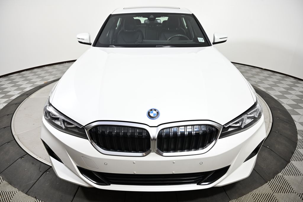 Thumbnail: 2023 BMW 3 Series - 8