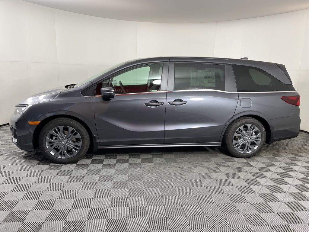 2025 Honda Odyssey Touring 2