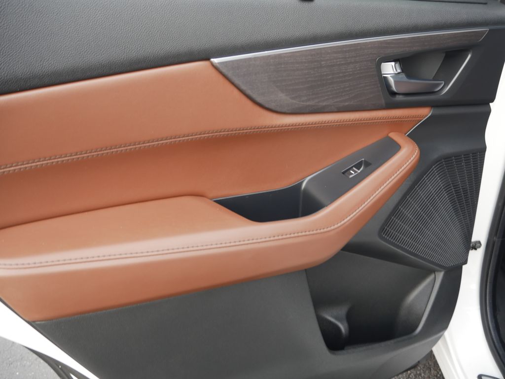 Thumbnail: 2023 Acura MDX - 21