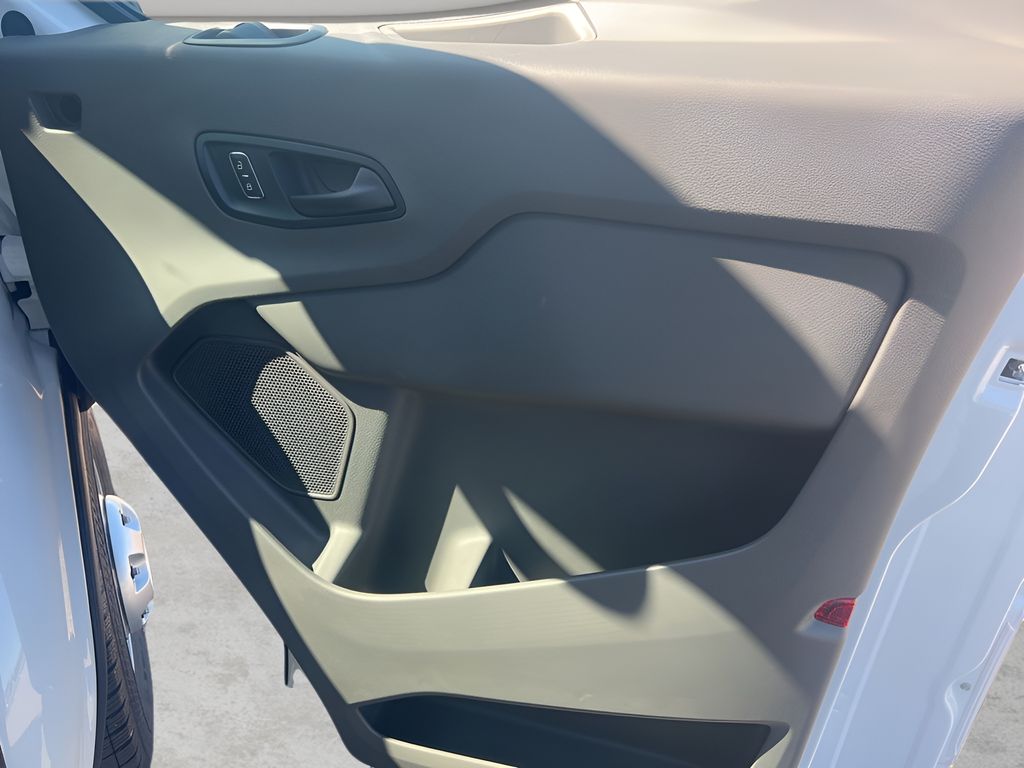2025 Ford Transit-250