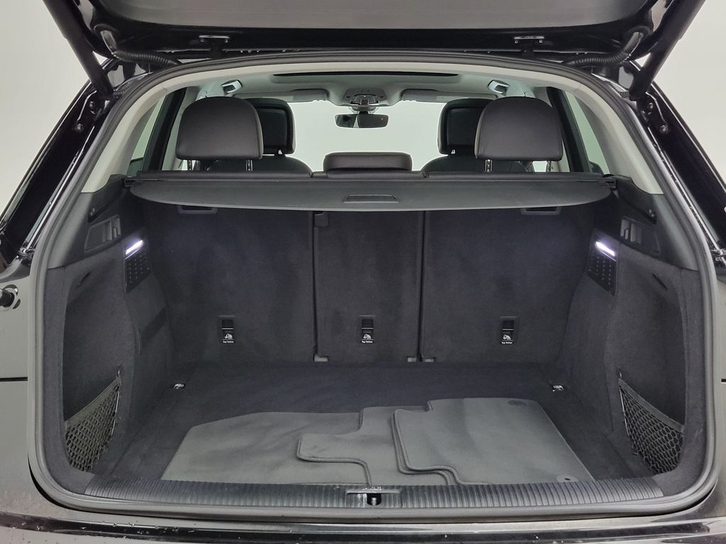 Thumbnail: 2019 Audi Q5 - 10
