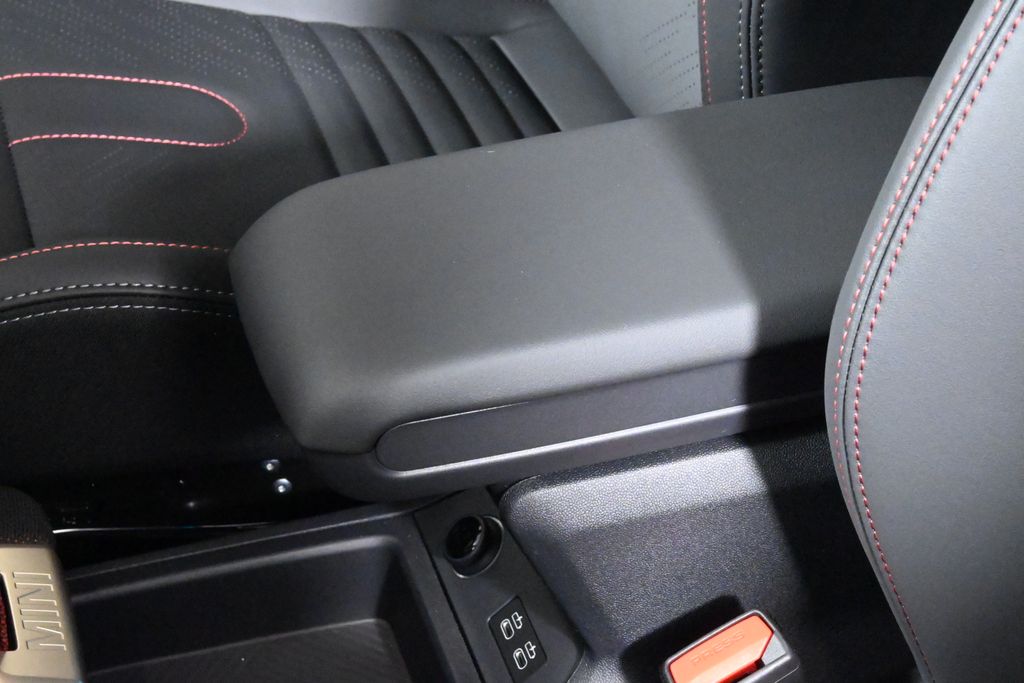 Thumbnail: 2026 MINI Cooper Countryman - 23