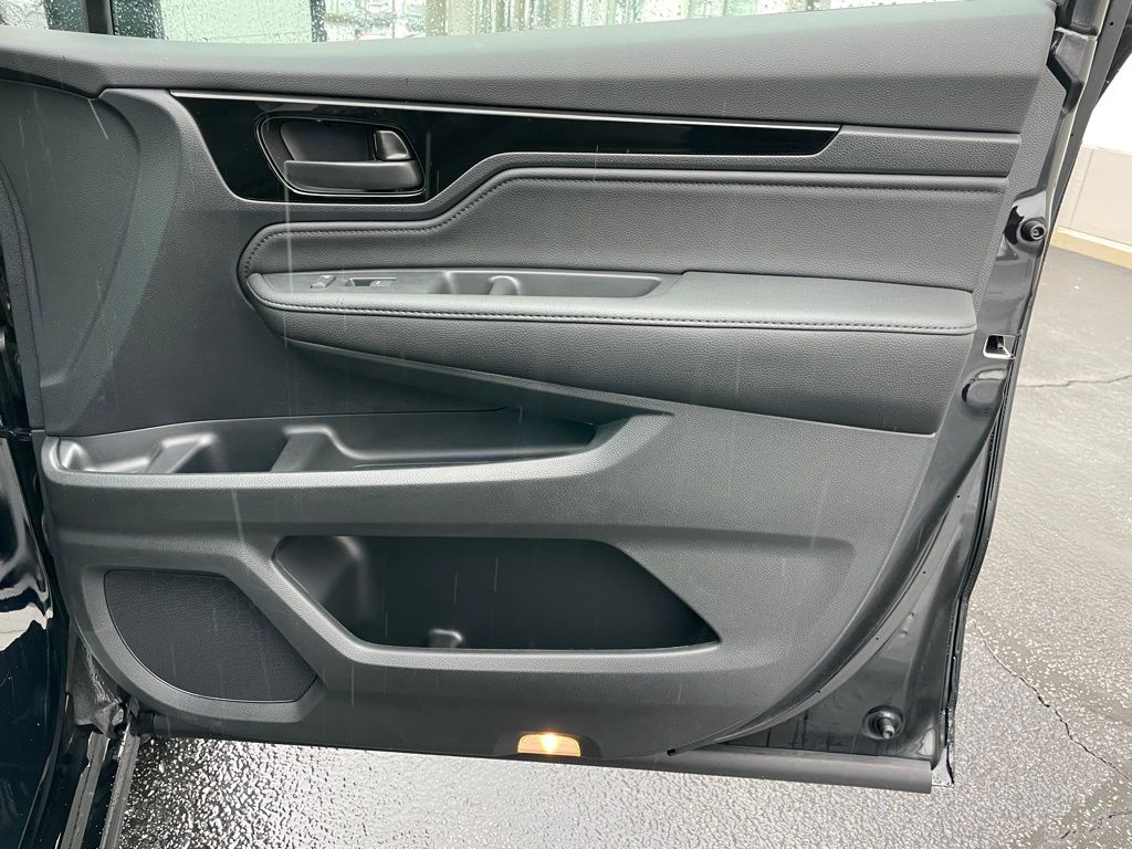 Thumbnail: 2026 Honda Odyssey - 30