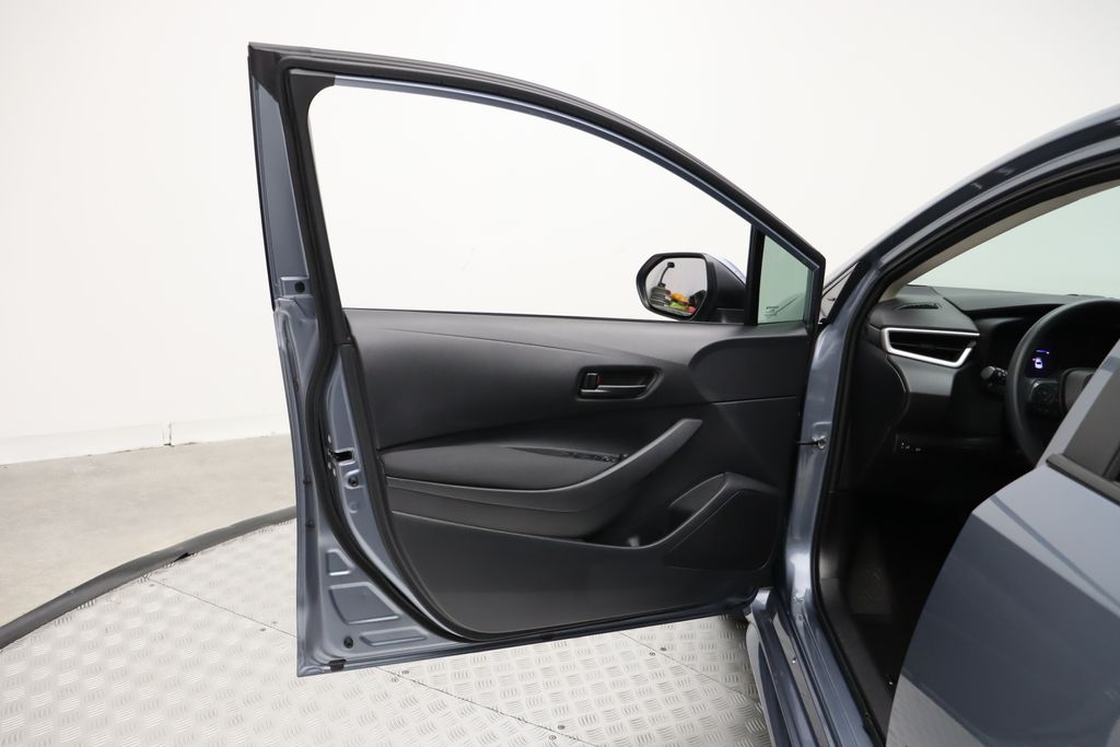 Thumbnail: 2025 Toyota Corolla - 16