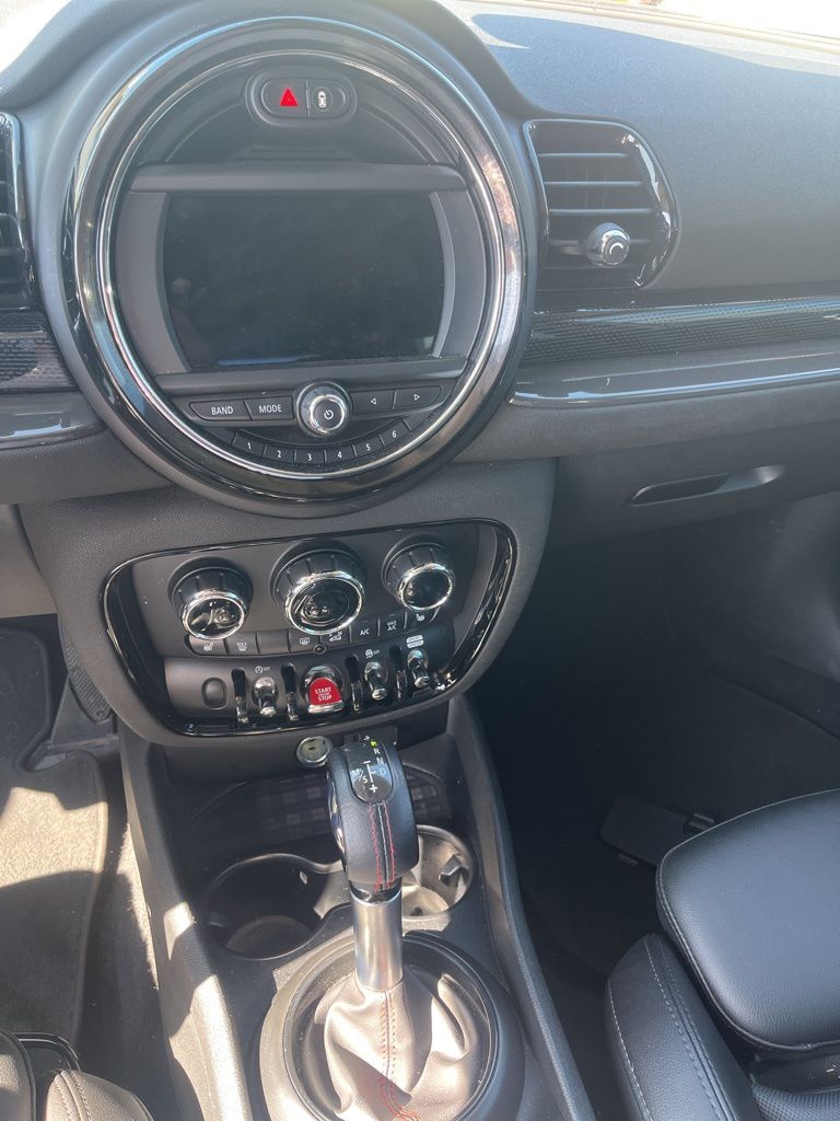 Thumbnail: 2019 MINI Cooper Clubman - 9