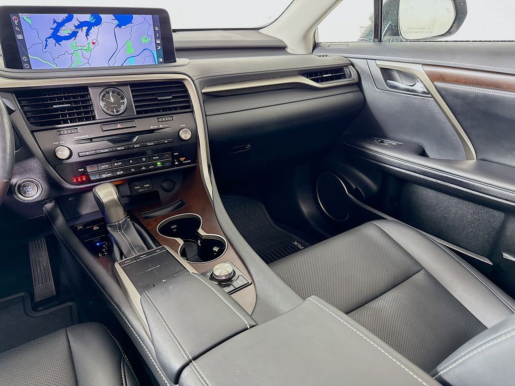 Thumbnail: 2020 Lexus RX - 25