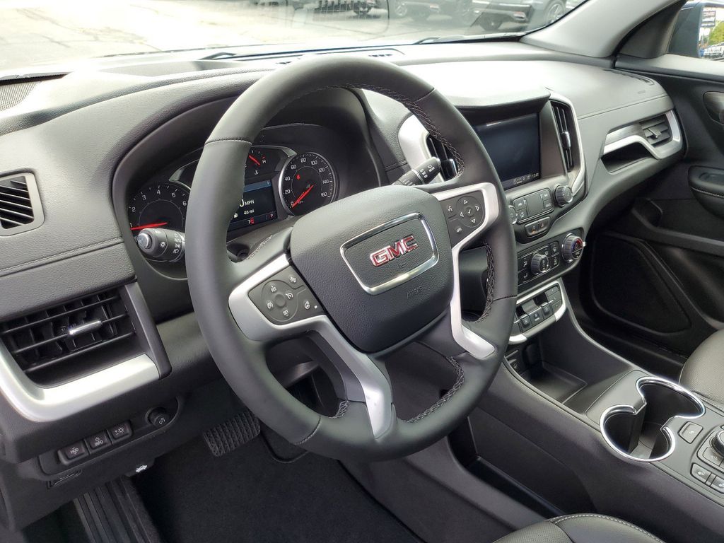 2024 GMC Terrain SLT 11