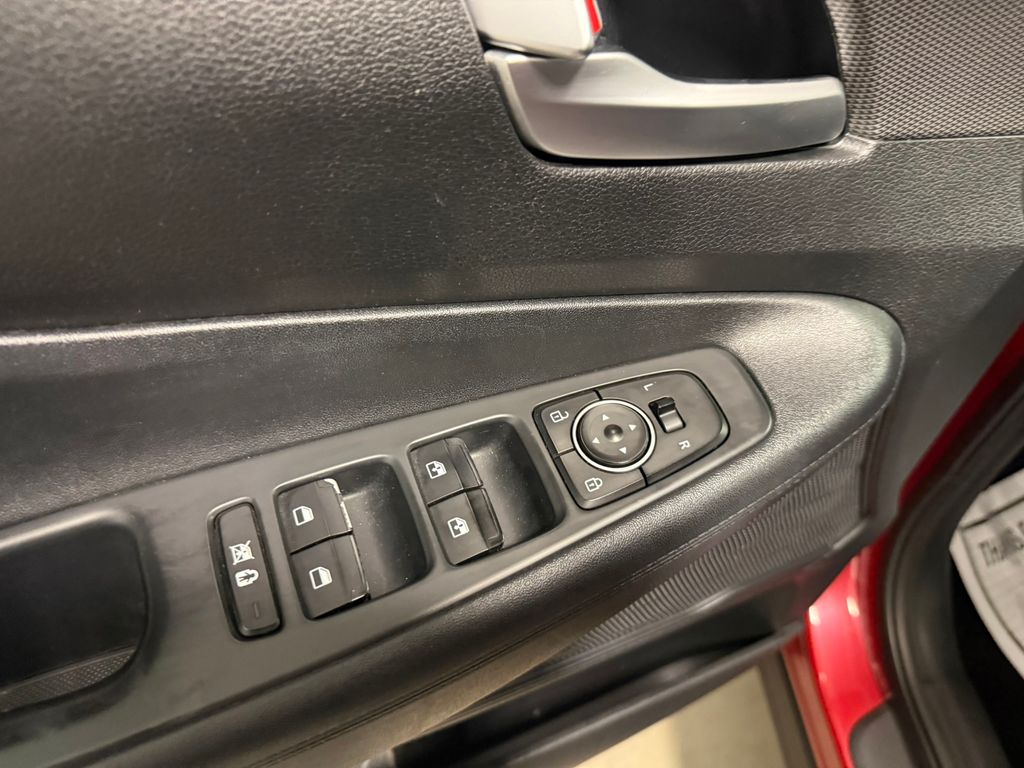 used 2019 Hyundai Santa Fe car, priced at $14,557