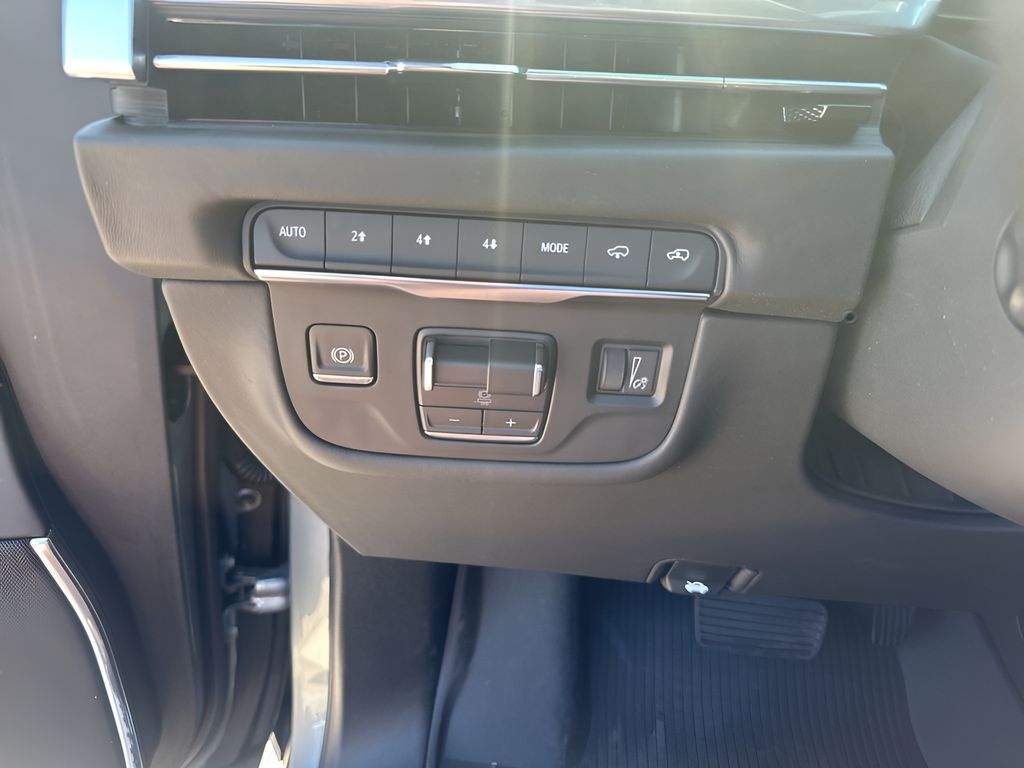 New Car 2025 Cadillac Escalade  Premium Luxury Platinum For Sale Under $130,000 In Austin, Texas