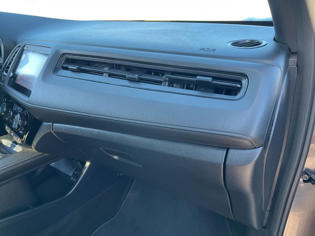 Thumbnail: 2022 Honda HR-V - 24