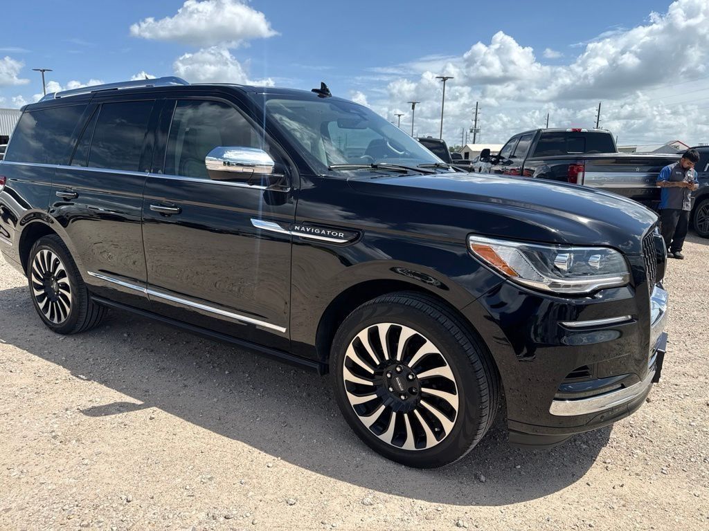 2024 Lincoln Navigator Black Label Black at Cook Ford
