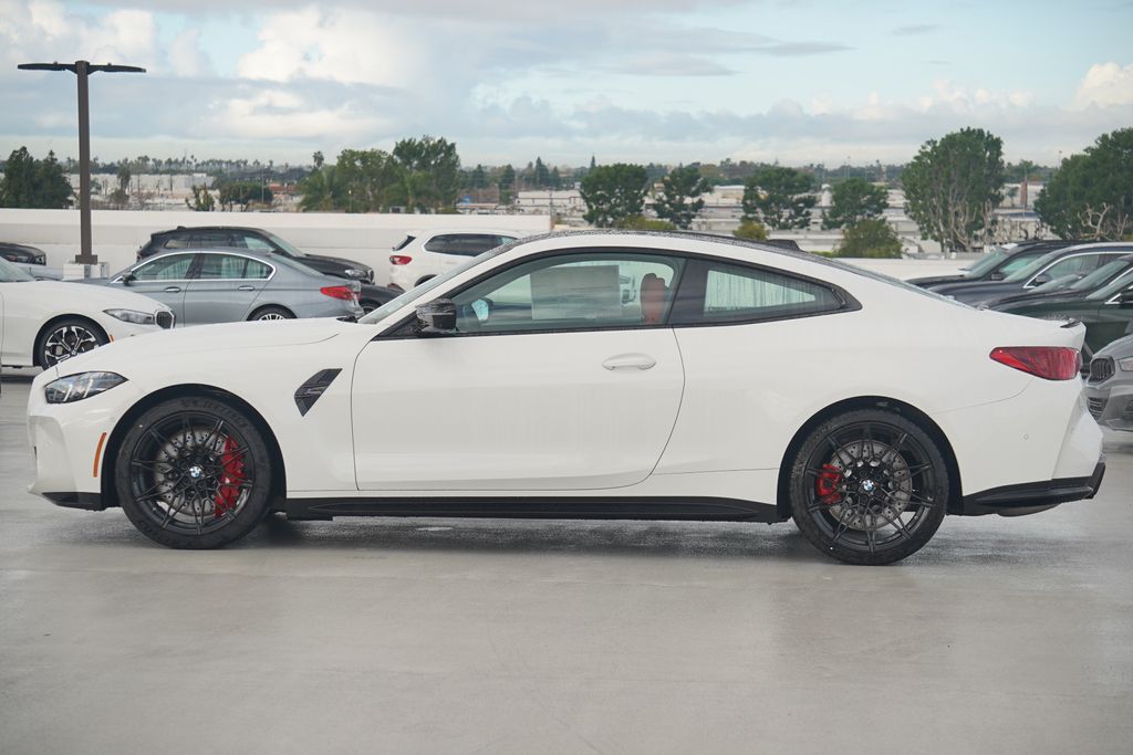 Thumbnail: 2026 BMW M4 - 4