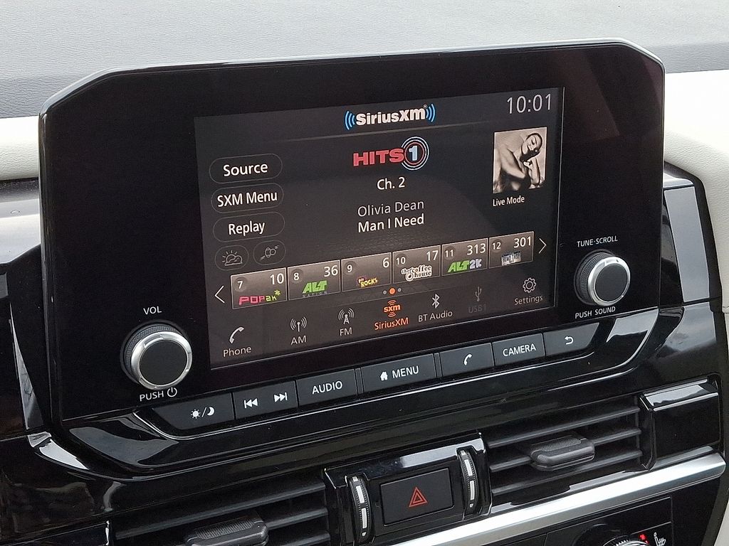 Thumbnail: 2022 Nissan Pathfinder - 19