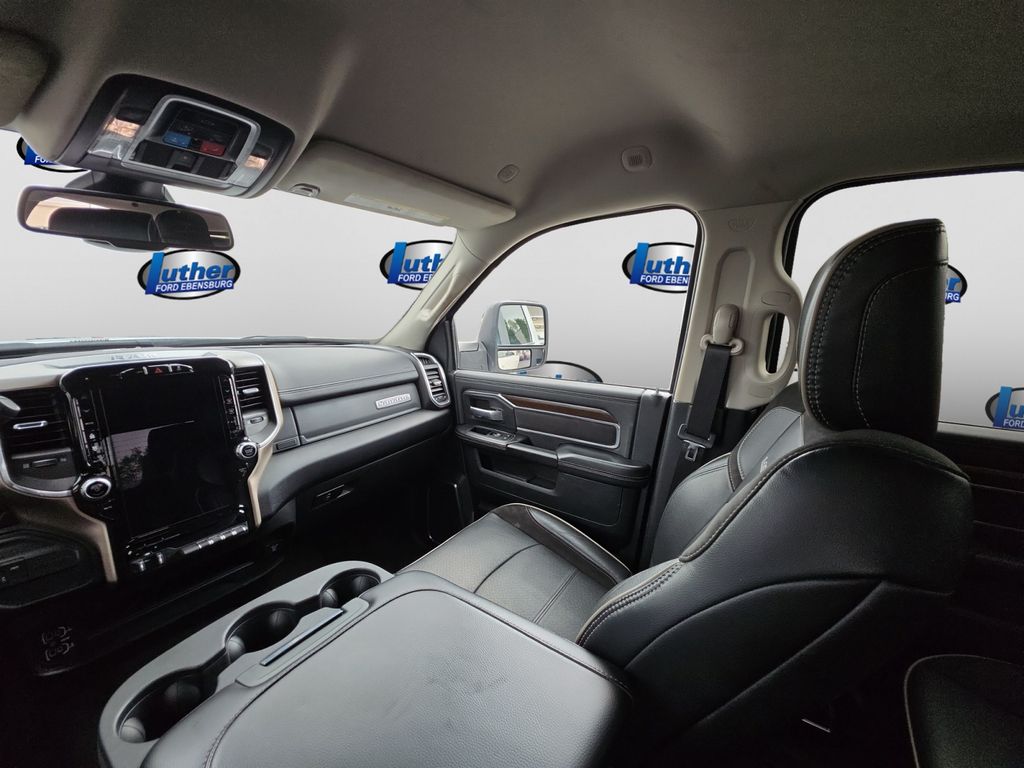 2024 Ram 2500 Laramie White at Luther Ford