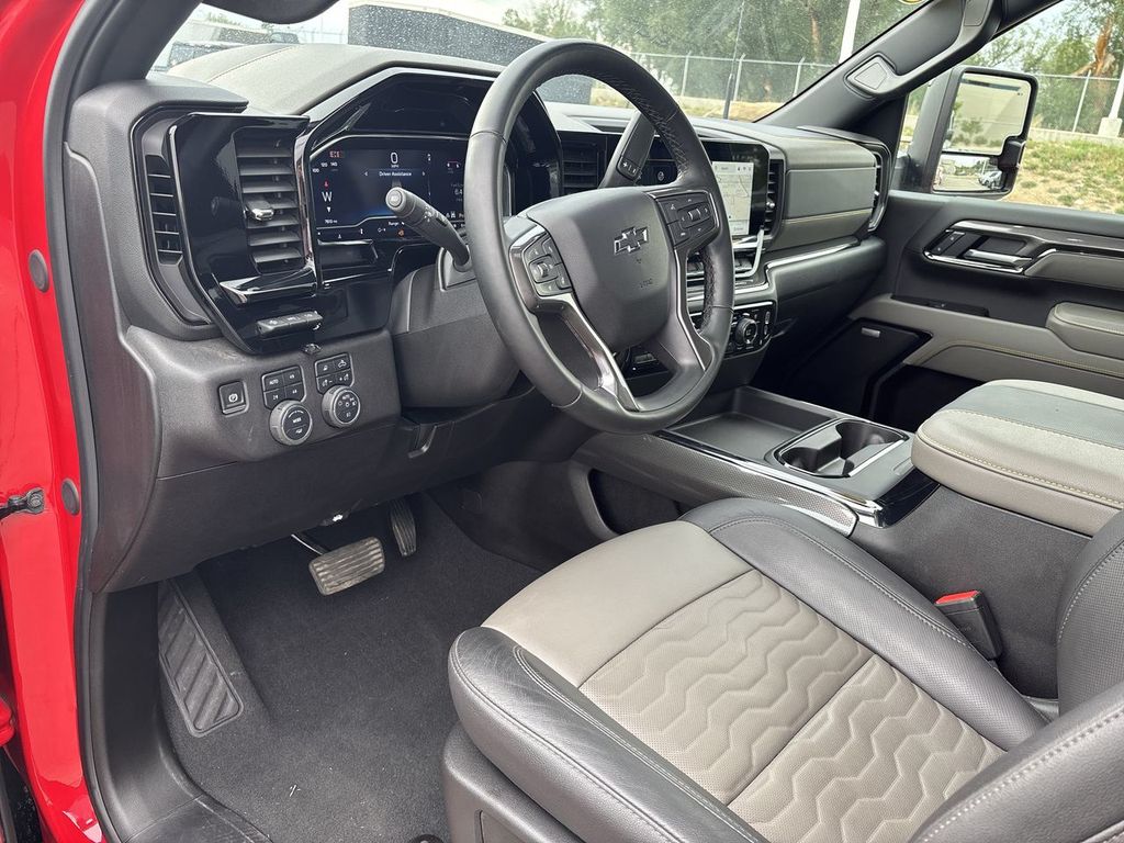 Used 2025 Chevrolet Silverado 2500HD Truck