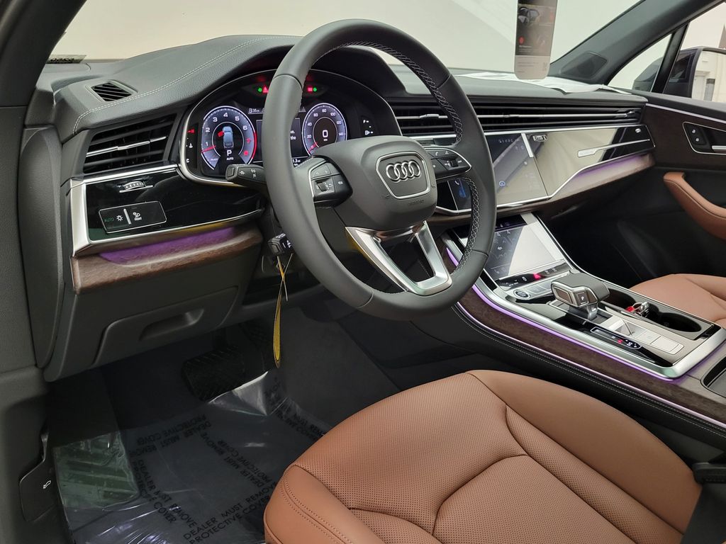 Thumbnail: 2026 Audi Q7 - 32