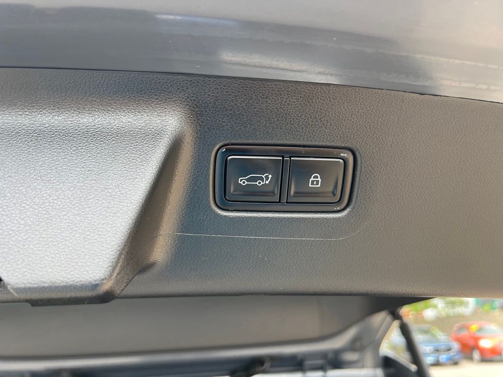 Used 2025 Hyundai Santa Fe SUV