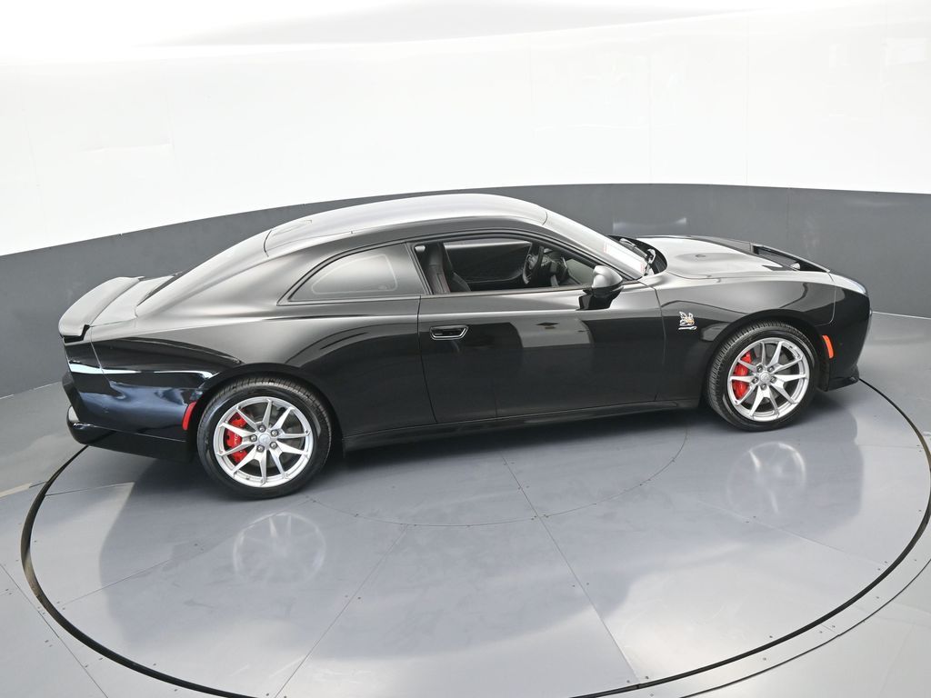Used 2024 Diamond Black Crystal Pearlcoat Dodge R/T Scat Pack image 63
