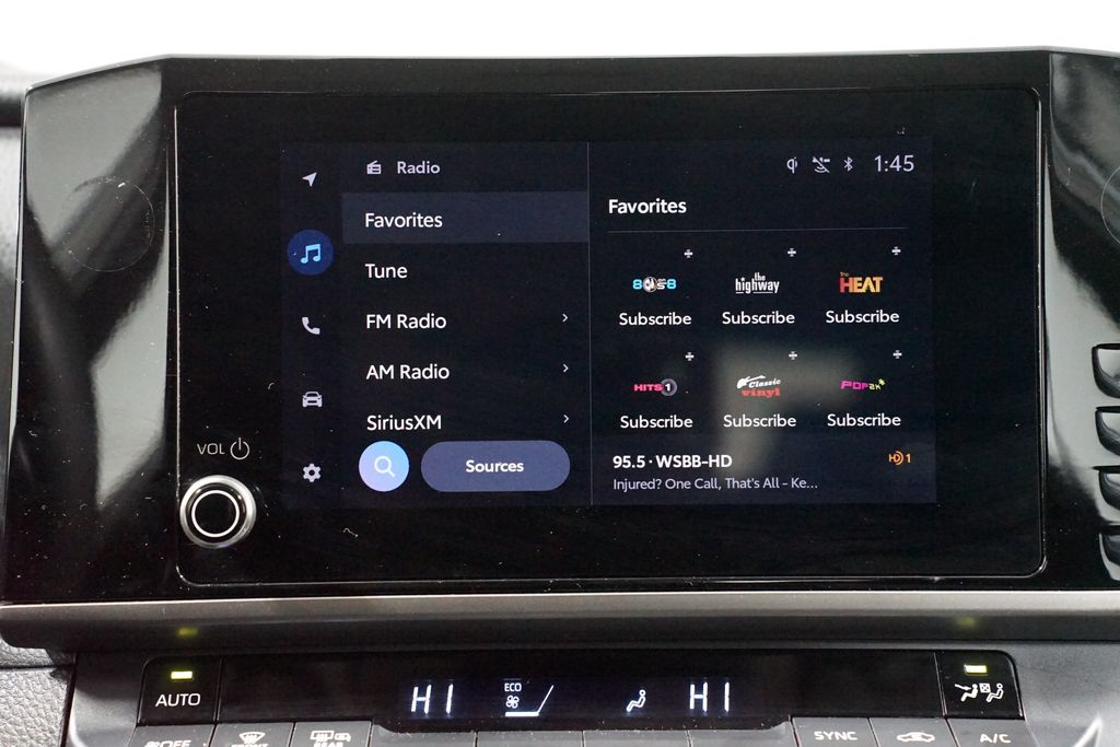 Thumbnail: 2025 Toyota Camry - 17