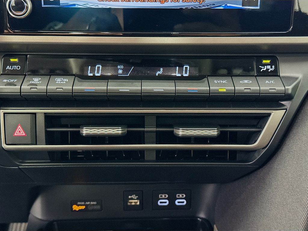 Used Car 2025 Toyota Camry  For Sale Under $30,000 In Austin, Texas