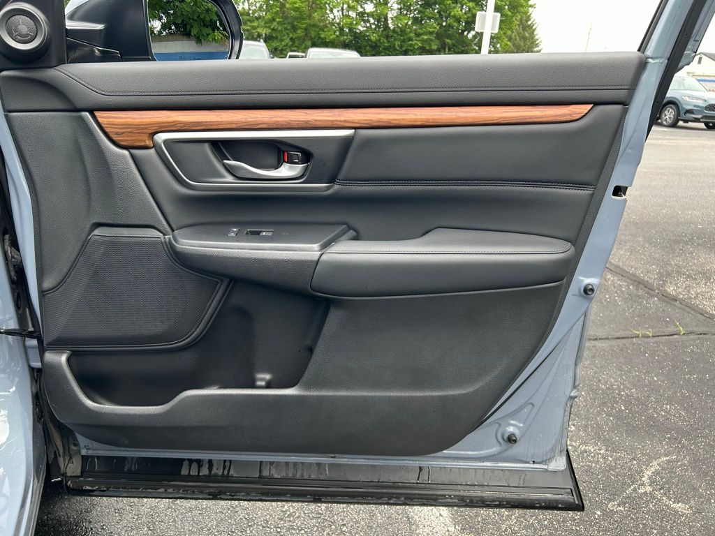 2022 Honda CR-V EX-L 27