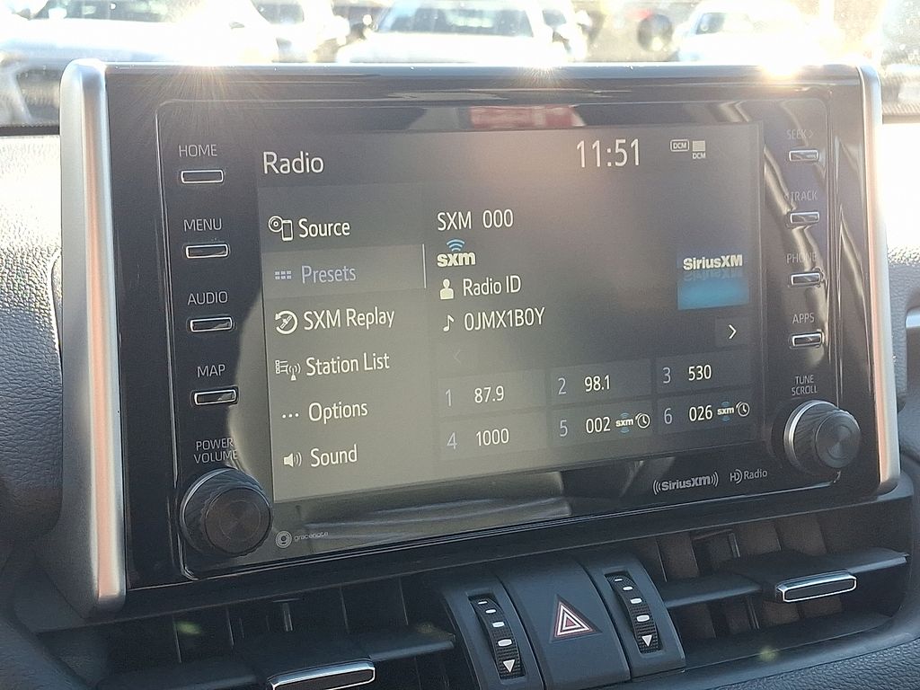 Thumbnail: 2021 Toyota RAV4 - 17