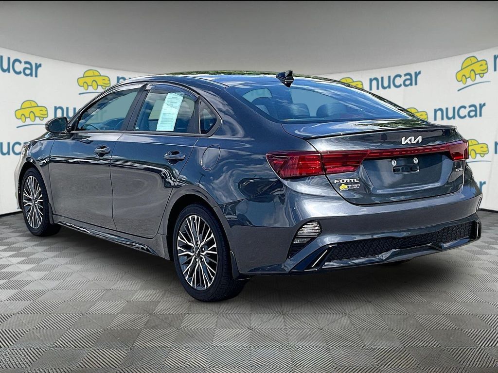 2023 Kia Forte — photo 4