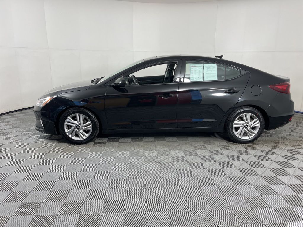 Thumbnail: 2020 Hyundai Elantra - 2