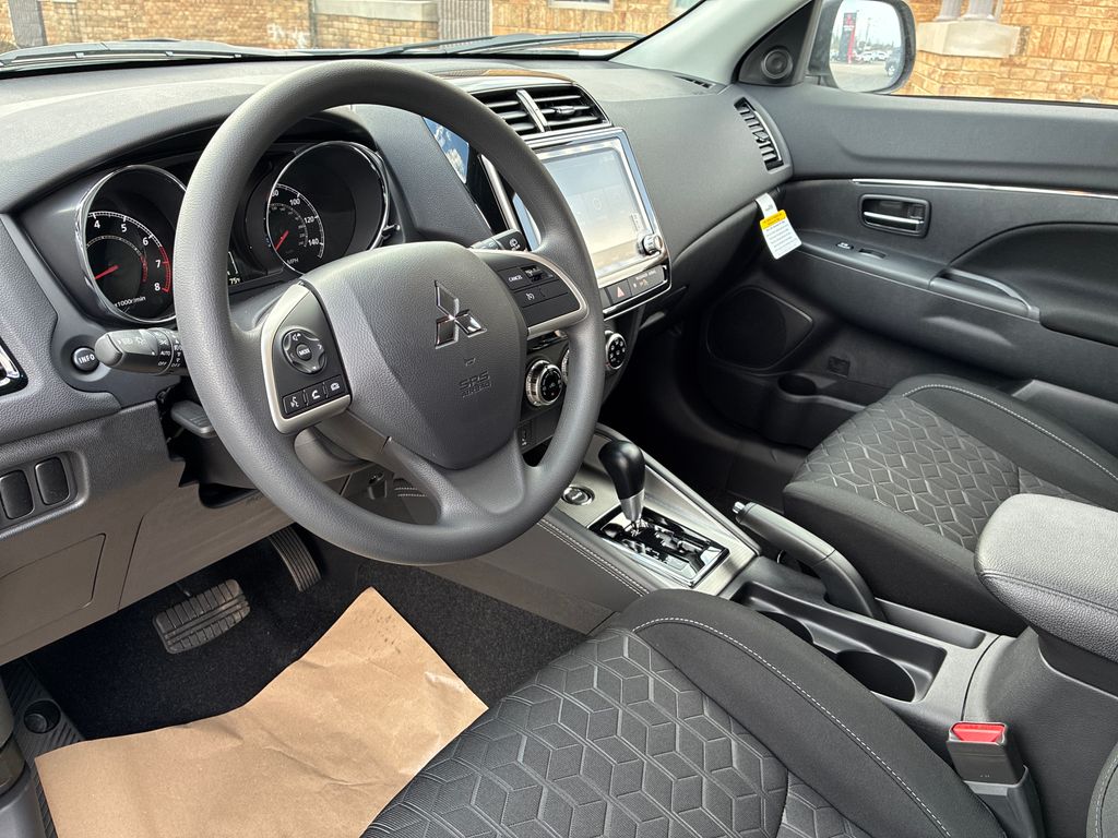 2026 Mitsubishi Outlander Sport 2.0 ES White at Auto Express Mitsubishi